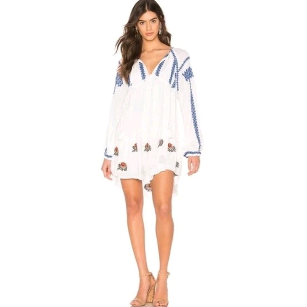 Free People Embroidered Boho Mini Dress Ivory Blue White Tassel Eyelet Small